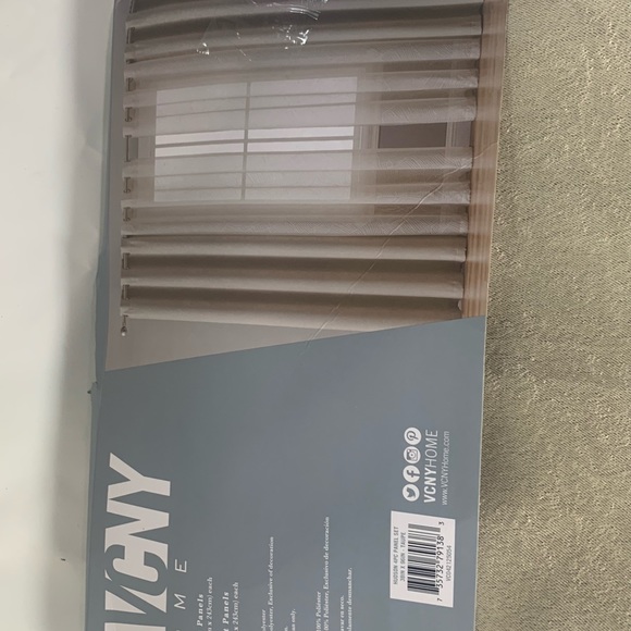 COPY - VCNY Curtain Panel Set 4 Piece Window Fixture Black Out & Sheer Leaf Dec… - Picture 5 of 6